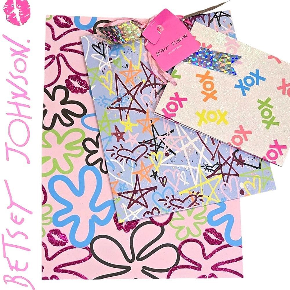 Betsey Johnson XOX Glitter Hearts & Stars 3-PC Gift Bag Set